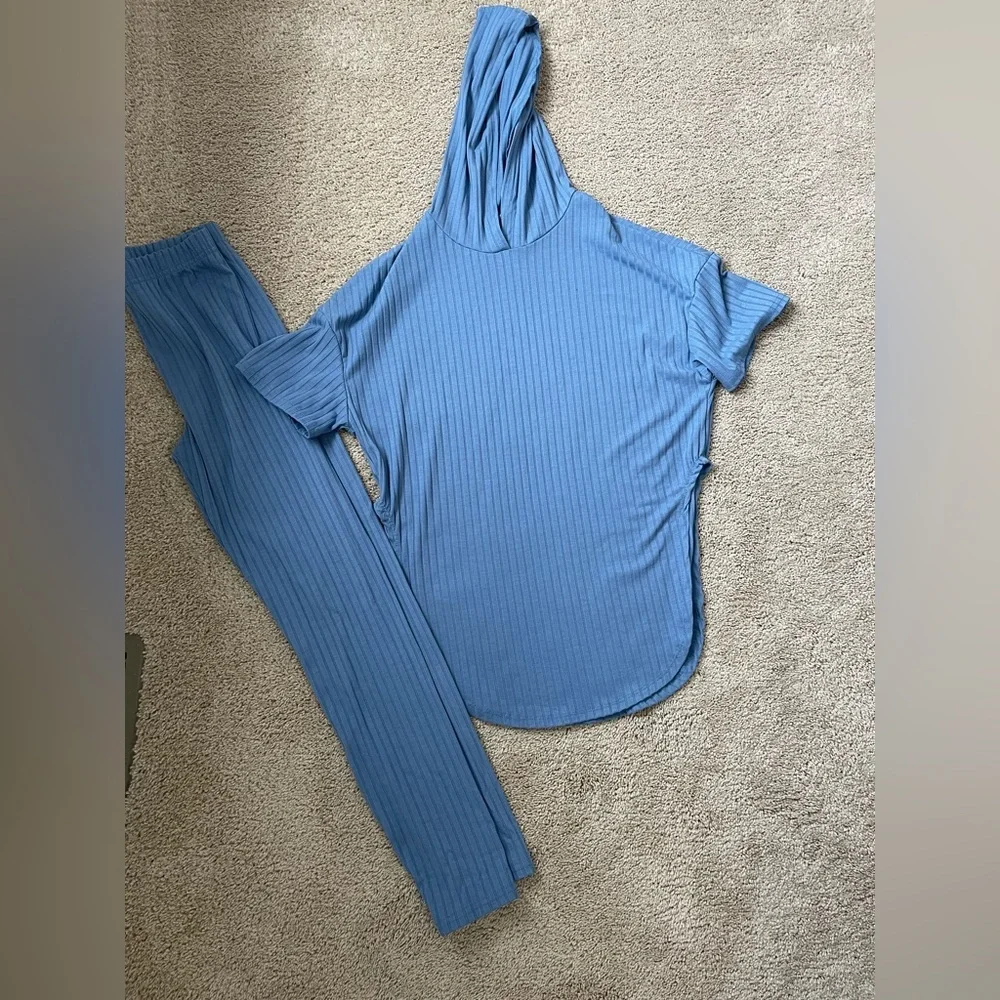 Girls Blue size 11-12y matching top with pants